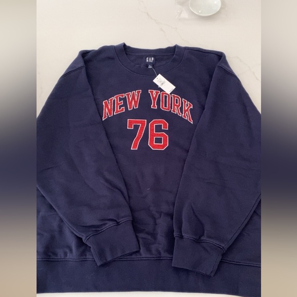 GAP Womans Navy Sweatshirt - New York 76 NWT - Picture 1 of 5